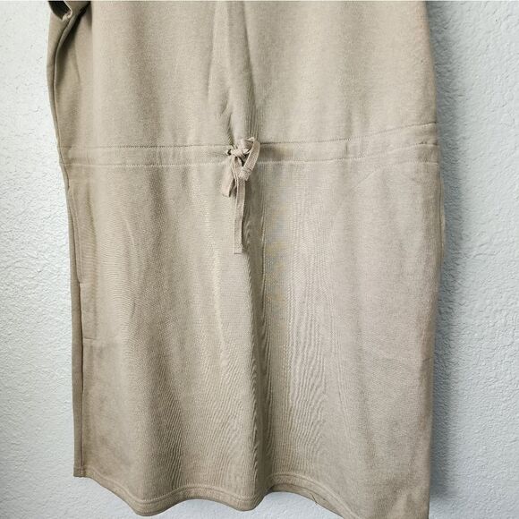 Columbia Olive Midi Dress - Picture 3 of 14